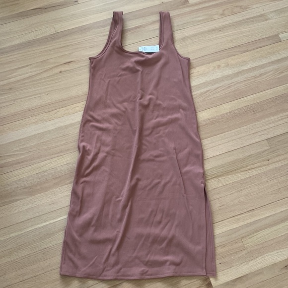 NWT Abercrombie Ribbed MIDI Dress - dusty rose - XL - Picture 3 of 6